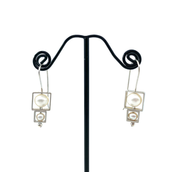 Tapered Pearl Spinner Earrings by Kenneth Pillsworth