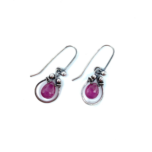 Horseshoe Earrings - Pink Sapphire by Zuzko Jewelry