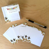 Bumble Bee: Set of 50 Little Notecards by Sarah Angst