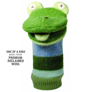 Wool Frog Puppet by Cate & Levi