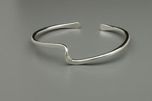Single Wave Cuff Bracelet by Thomas Kuhner