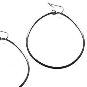 Organic Line Circle Earrings by Daphne Olive